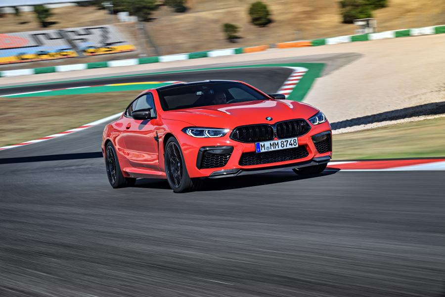  BMW M8 Competition Coupe (F92) 2019 года  (UK) (фото 34 из 157)